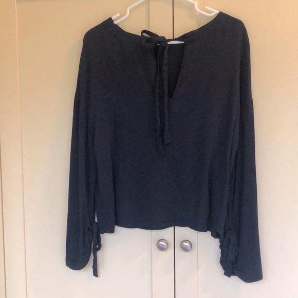 Frame Denim Boho Bow and Tie Up Bell Sleeve Top - Picture 3 of 8